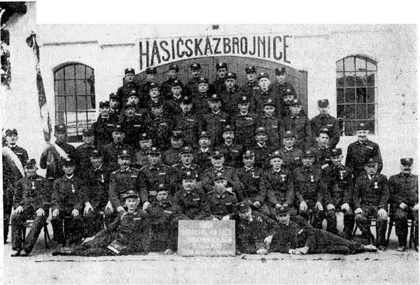 zakladatelé